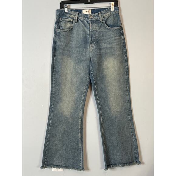 7 for All Mankind Women's Easy Boy Bootcut Jeans Raw Hem Light Wash Blue Size 27 - Picture 1 of 10